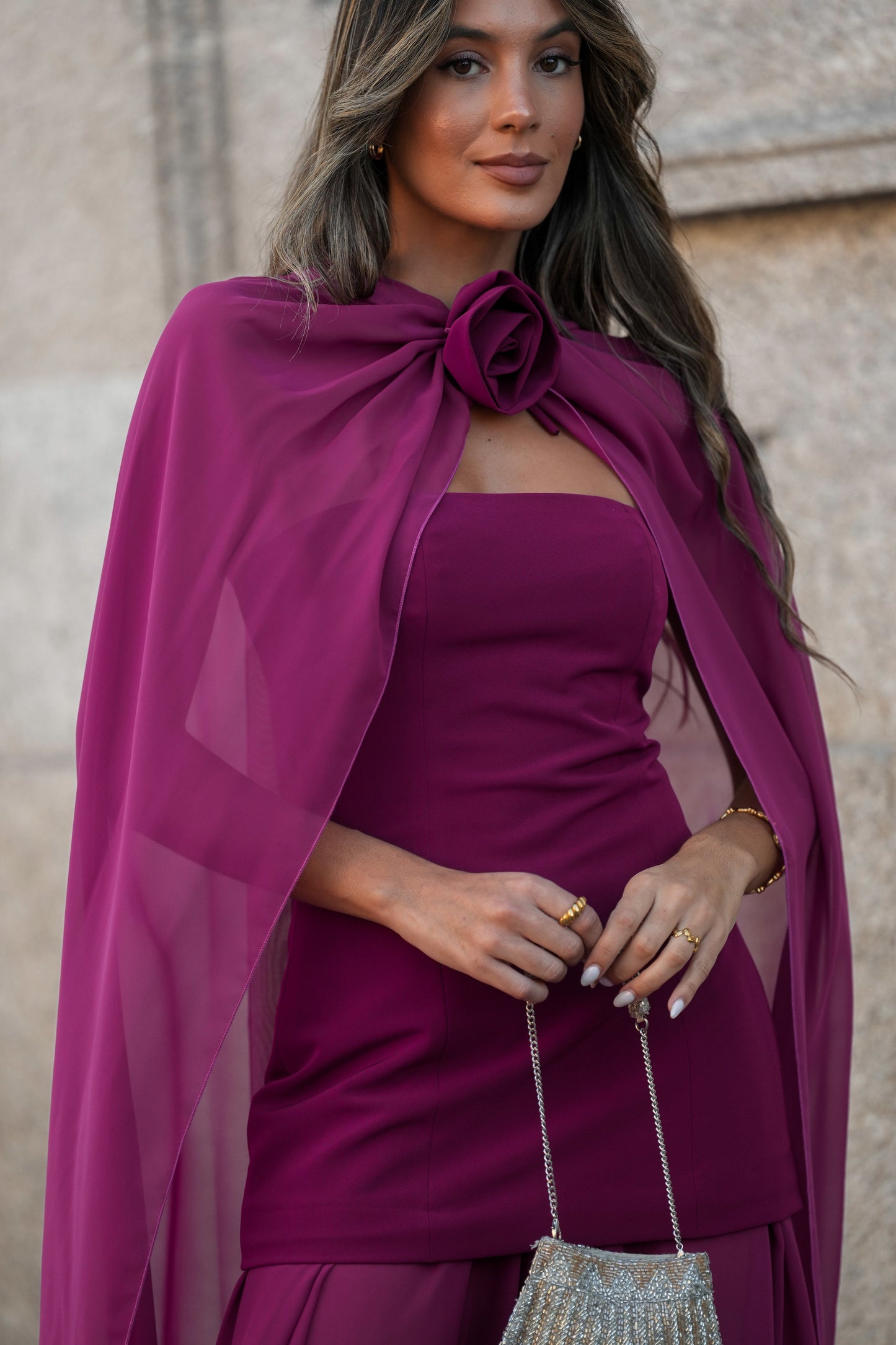 Isolde™ | Abendkleid mit fließendem Cape