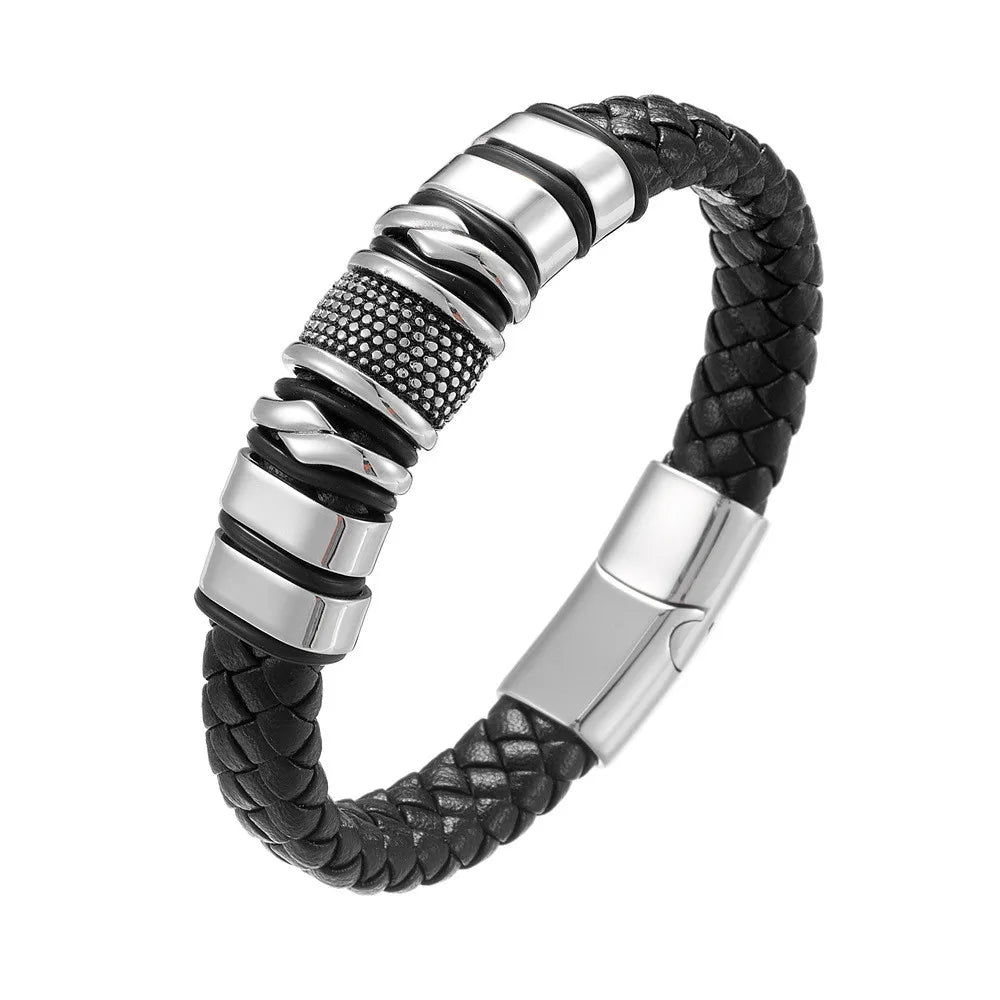 Klassisches, Rockinspiriertes Lederarmband