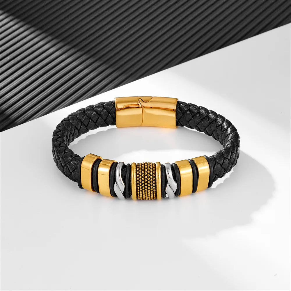 Klassisches, Rockinspiriertes Lederarmband