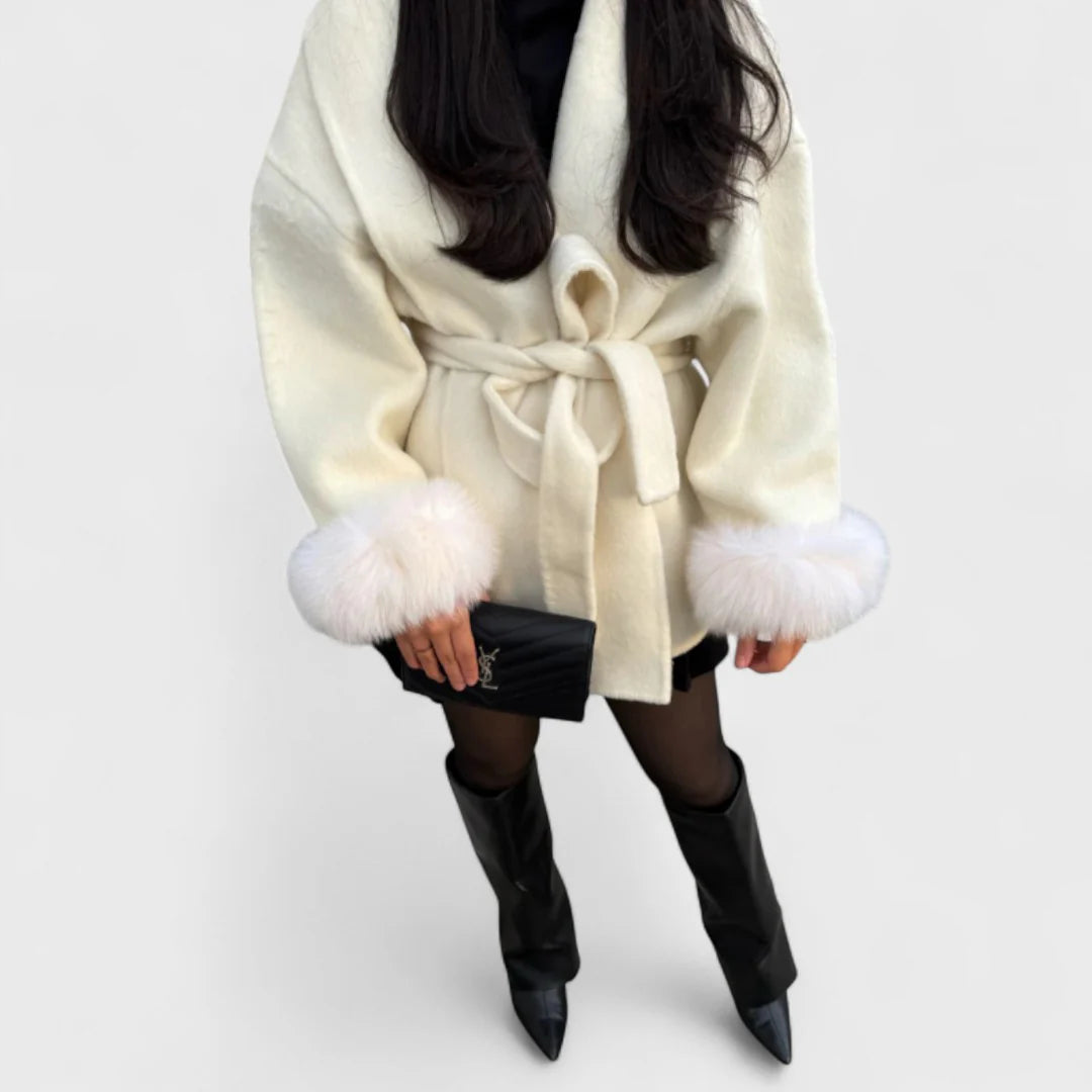 Sorella™ | Eleganter Mantel mit Kunstpelz