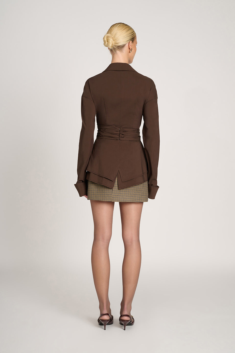 Corvaya™ | Elegantes Faltenhemd