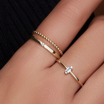Eleganter Minimalistischer Ring