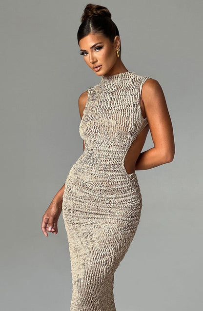 Naenia™ | Texturiertes Asymmetrisches Midikleid