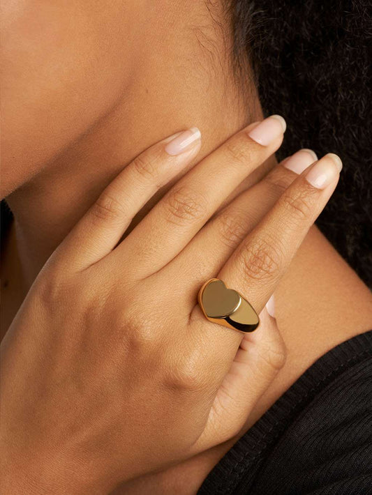 Bellora™ | Ring mit Goldenem Herz-Anhänger