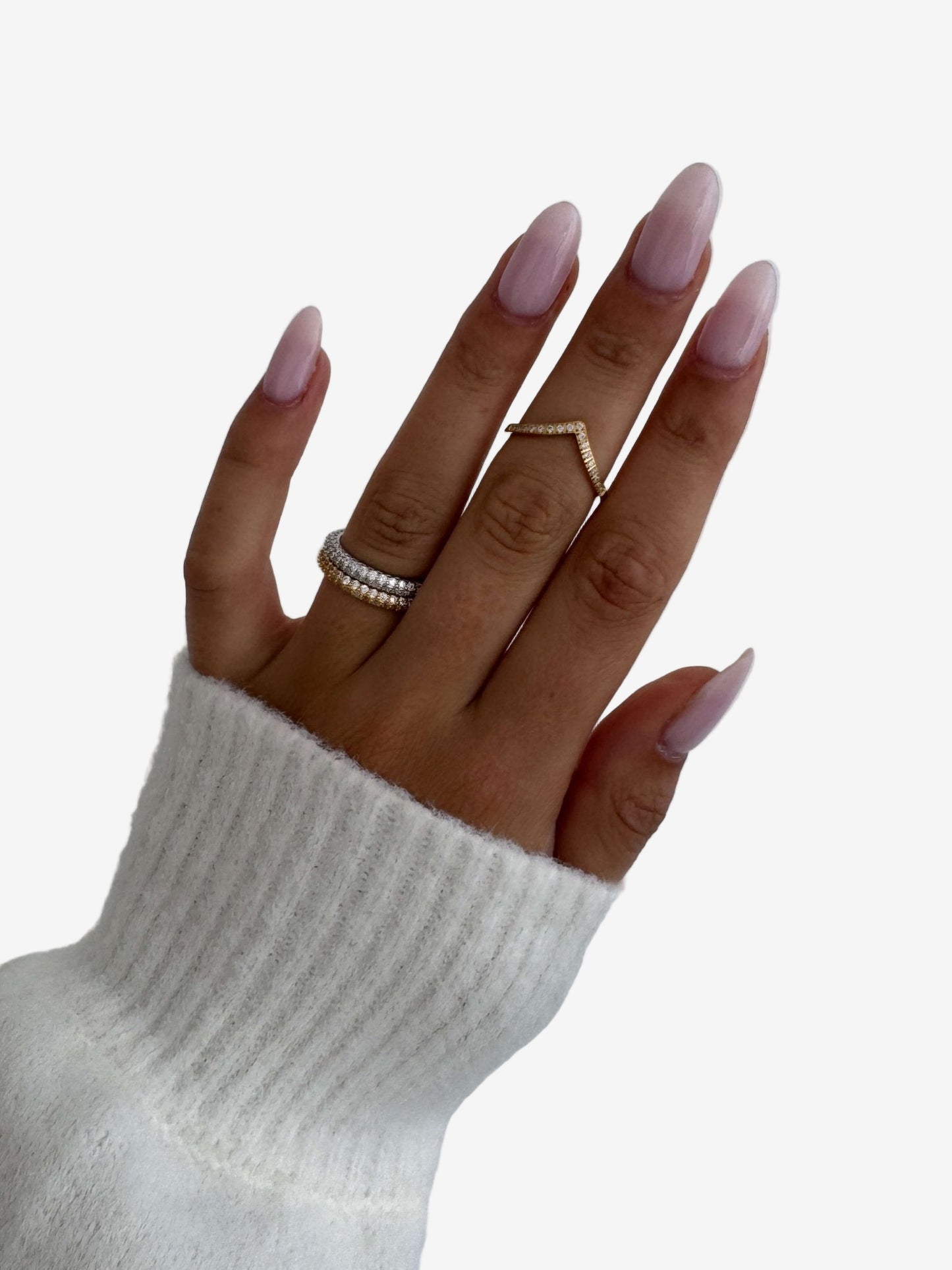 Strahlender V-Glanz Ring
